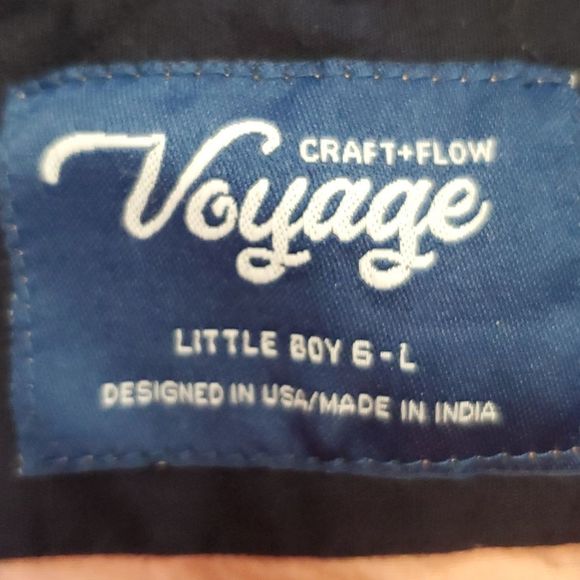 VOYAGE button down - Picture 2 of 4